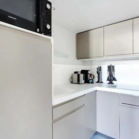 Magnificent - 2br-7p - Les Buttes Chaumo Apartment Paris